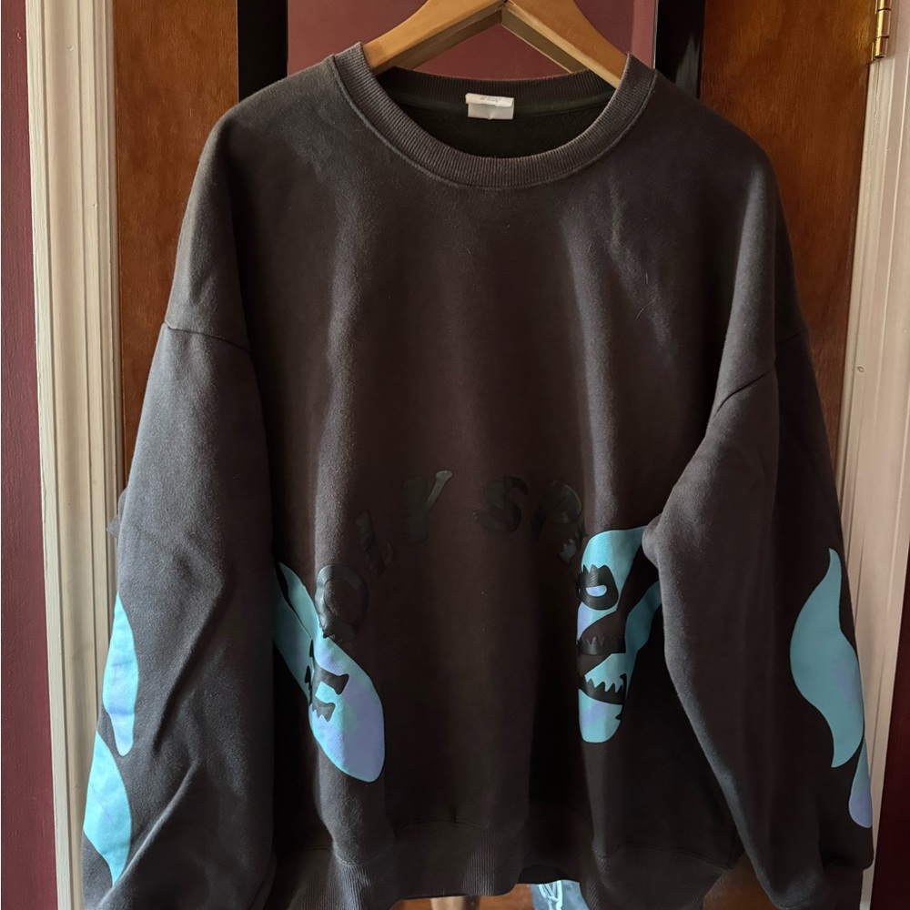 Men's Black and Blue Sweater